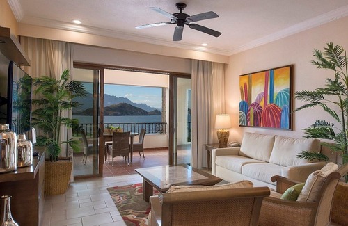 El Marasal Complejo | Spend Christmas in serene Loreto. Two Bedroom Ocean Front Penthouse.