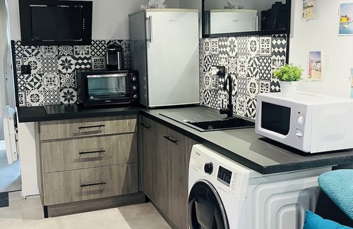 Echillais Apartamento | The ferry