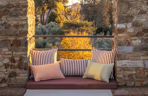 Vatican Apartamento | Tower of the Moon - Luxury Stay with St. Peter View