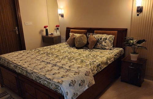 Zirakpur Apartamento | 2-bedroom apartment in lovely Nabha with AC, WiFi. Enjoy your stay