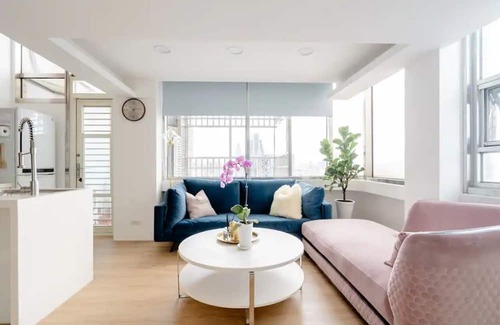 Daan Apartamento | Bright and Spacious Duplex. Abundant natural light