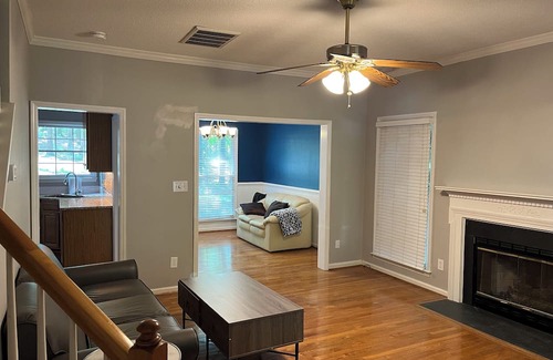 Cary Casa | Grand 3Bedroom Retreat in Cary