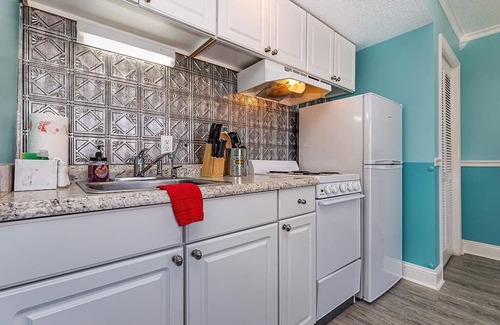 Little River Condominio | Cozy 1-bedroom condo with AC, WiFi in charming Little River
