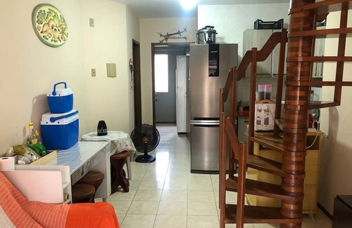 Caioba Apartamento | Duplex in Caiobá 2 blocks from Praia Brava