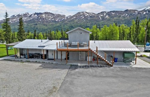 Chugiak Alquiler De RV | Twin Peaks RV Site1 w Elec/Sewer