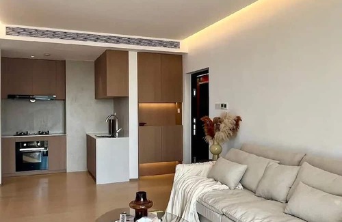 Xuhui Apartamento | Sunny Abode鼎园A Newly renovated near Xintiandi