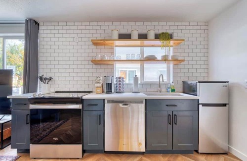 Woodstock Apartamento | The Perfect Flat ~ Vintage Shops & Reed College