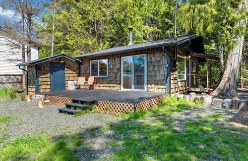 Pacific Beach Cabina | Charming 1-bedroom cabin in Pacific Beach