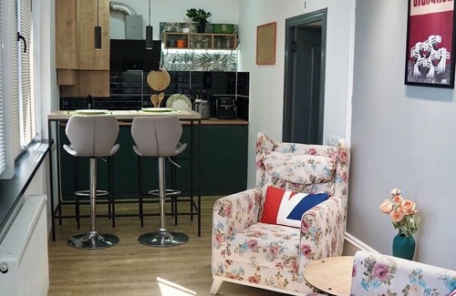 Tbilisi Apartamento | Two bedroom (2bathroom) apartment in old Tbilisi