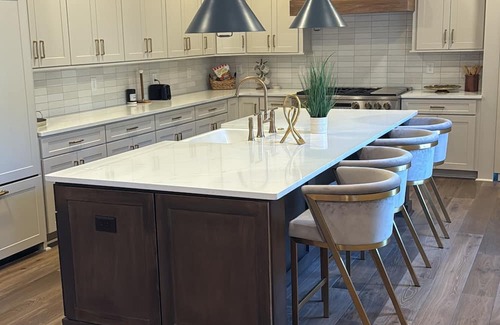 Forest Hills Casa | Spacious 5-bedroom house with a gourmet kitchen and AC in welcoming Nashville