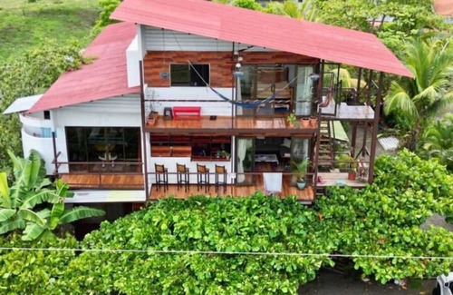Las Olas Beach Community Condominio | Casa Macaw Ocean View 3-bedroom condo in fantastic Esterillos Oeste with AC,WiFi