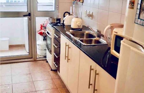 Pocitos Apartamento | Charming 1-bedroom apartment in wonderful Montevideo with WiFi, AC