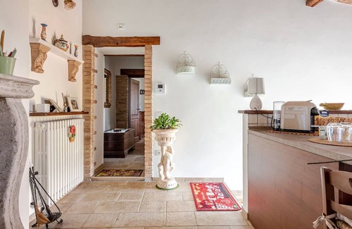 Campello sul Clitunno Apartamento | Athena vacation home