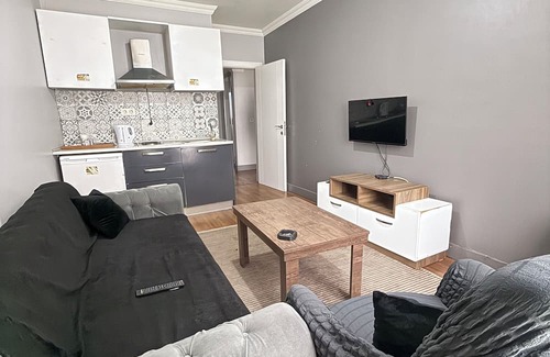 Buyukcekmece Apartamento | Charming apartment in enchanting Istanbul with WiFi, AC