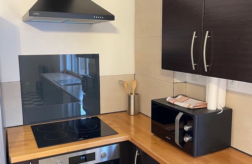 Rivesaltes Apartamento | Ideally located apartment By car 15 mins from the beach 30 mins from Spain