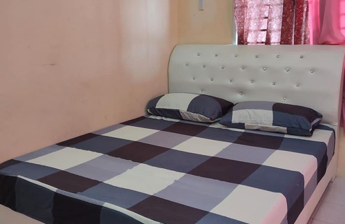 Jitra Casa | Charming 3-bedroom house in delightful Jitra with Aircond