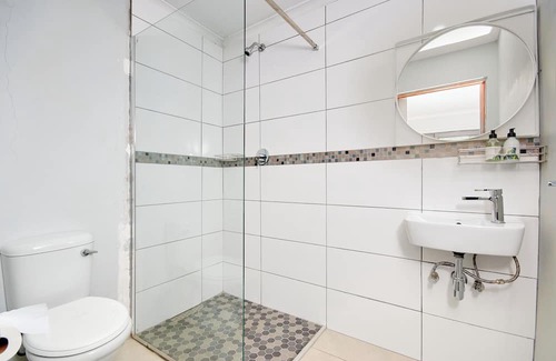 Greater Johannesburg Metropolitan Area Cabaña | Cosy, Private Johannesburg Getaway Near Gold Reef City, FNB Stadium and NASREC.