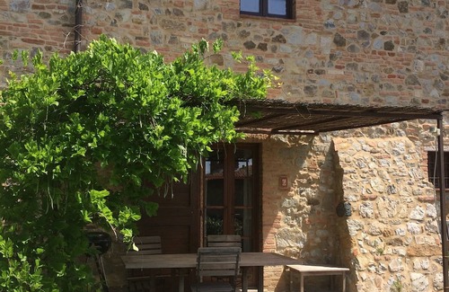 Gambassi Terme Apartamento | Exceptional Tuscany view! Air-conditioned beautiful restored farmhouse apartment