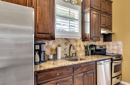 Gilmer Casa | 700+ acre farm with ponds and a pool located in Gilmer, Texas!