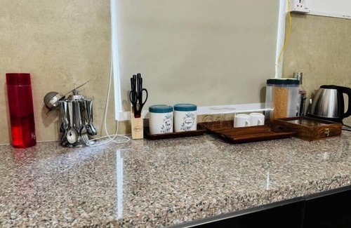 Kalyanpur Apartamento | Premium 1BHK Stay in Vrindavan