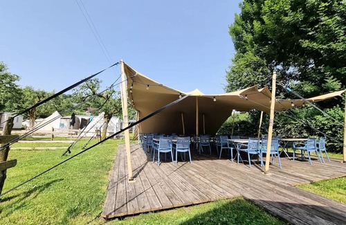 Novalaise Cabina | 3-person caravan