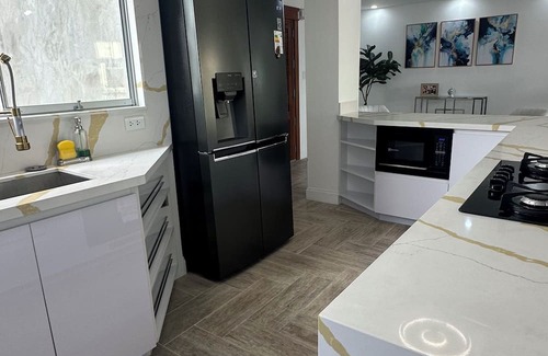 Los Olivos Apartamento | Moderno Apartamento en Los Olivos de 3 cuartos y 3 baños con excelente ubicación