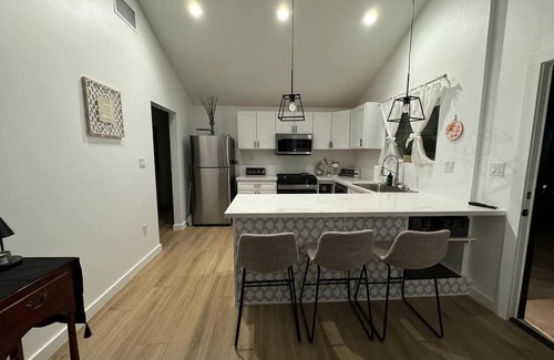 Hawthorne Casa | Newly built, stylish and spacious 3-bedroom getaway. Near SoFi Stadium & LAX.