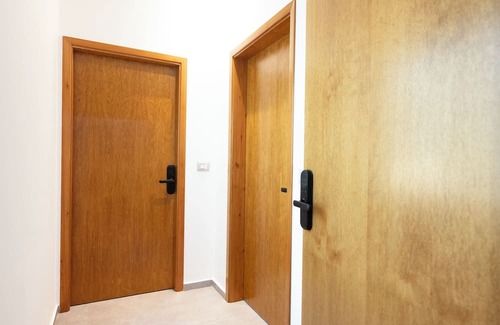 Batroun Apartamento | Titans A Guesthouse - Batroun Souks