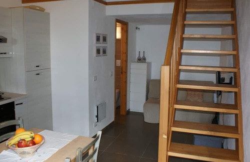 Buscemi Apartamento | Apartment No.2 in the country house in the middle of the olive grove - peace and relaxation