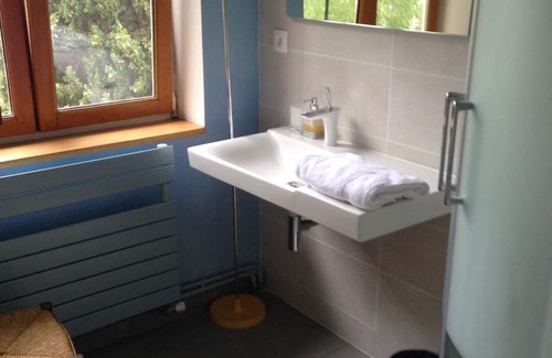 Tour Chabot Gavacherie Cama Y Desayuno | Chambre d'hôte L'horizon 33m2, waterfront, free parking 5mn from Les Halles