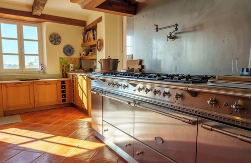 Redortiers Casa | Beautiful house between Lurs and Ventoux Fully equipped for sports enthusiasts