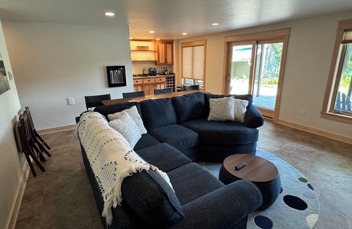 Shawano Casa | Charming new lake house with beautiful views. Pier for swimming and fishing.