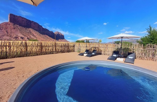Gateway Alquiler De RV | Canyon Tent at Gateway Glamping, Western Colorado