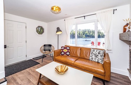Huntsville Casa | Summer Escape, Kayaks, BBQ, Close to Arrowhead