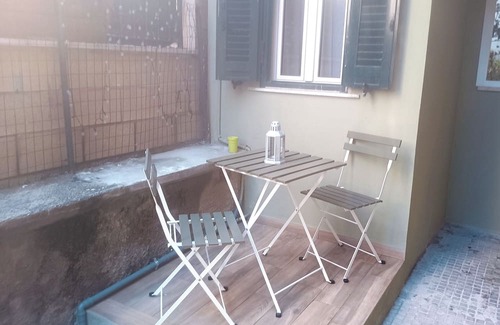 Cerreto Apartamento | Delightful studio apartment in the center of Ladispoli near the beach