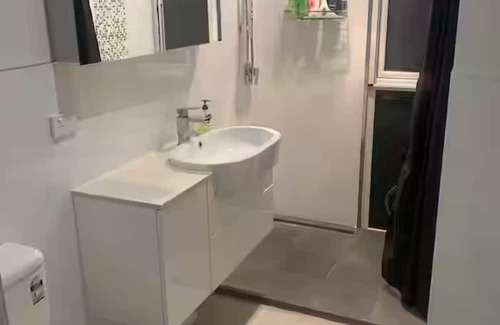 Blackwood Casa | The Container House and Sauna 1 hour west of Melbourne in Blackwood, Victoria