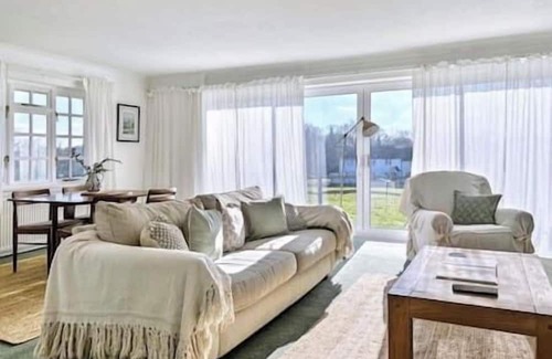 Piltdown Cabaña | Nature's Nook 2 Bed Cottage