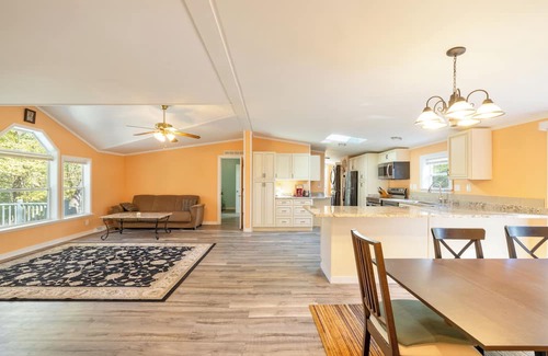 Wisconsin Dells Casa | 3BR Forest Retreat Near Stream. Quiet, Cozy & Perfect for Nature Lovers