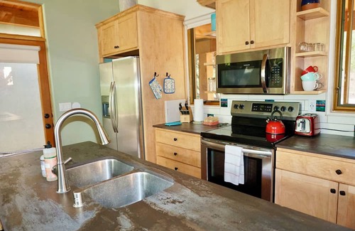 Canoncito Complejo | Family/Group Headquarters! NEW Canyon Casita on Scenic 11 Acre Santa Fe Ranch