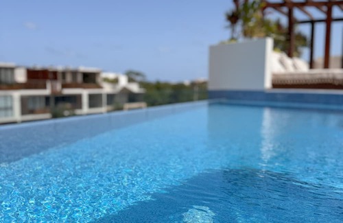 Tulum Apartamento | Lujosa Suite con Alberca/Beach Club con Desayuno opcional