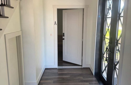 Wharton Apartamento | Charming, 2-bedroom apartment in the quiet town of Wharton.