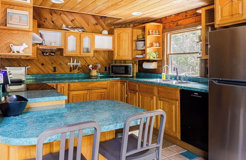 New Paltz Casa | Secluded w/Pool, Spa, Fire Pit, Forest Views | Cragswood Cottage by AvantStay