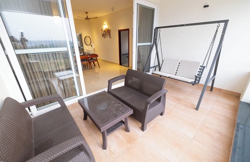 Udupi Apartamento | 12-bedroom apartment in superb Manipal with AC, WiFi. Live large
