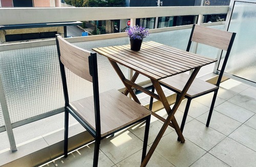 Dafni-Ymittos Apartamento | 2-bedroom modern apartment near metro to Acropolis