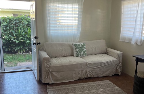 Laie Apartamento | Charming 1 bdr in LAIE Private yard and entrance! 5 minute walk to Hukilau beach