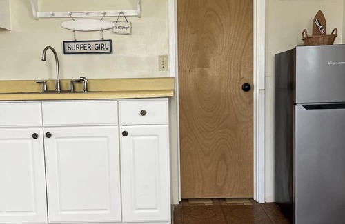 Laie Apartamento | Charming 1 bdr in LAIE Private yard and entrance! 5 minute walk to Hukilau beach