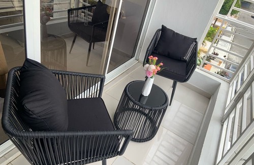 Bani Apartamento | Charming Getaway in the Heart of Baní – Private Jacuzzi Included!