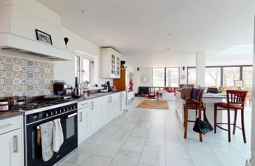Sherborne Casa | ~Stunning secluded detached house in 2 acres within 5 min drive of Sherborne