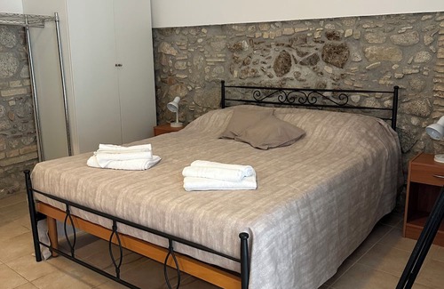 Roccella Jonica Casa | The moon over the sea