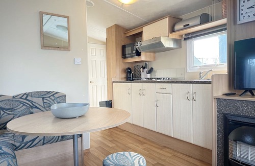 Sint Maarten Casa | A cozy vintage chalet of 30m² offers a surprising amount of space and comfort with two bedrooms.